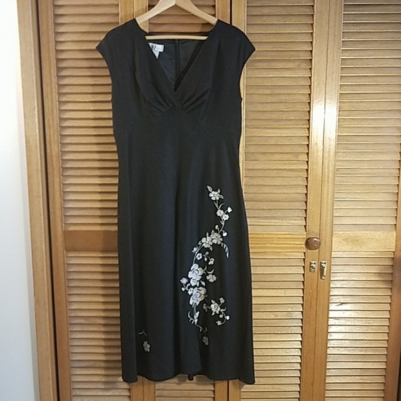 Black linen dress, sz 6, AGB Dress (Macys brand) - Picture 1 of 6